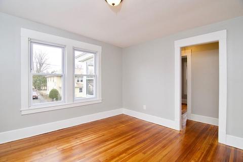 30 Pembroke St, Springfield, MA 01104 photo 7