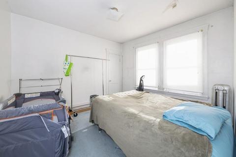 16 Cabot St, Everett, MA 02149 photo 25
