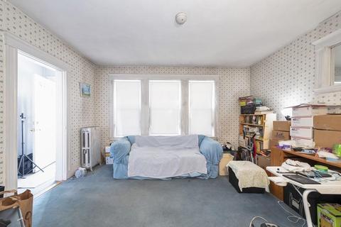16 Cabot St, Everett, MA 02149 photo 27
