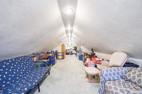 16 Cabot St, Everett, MA 02149 photo 20