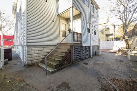 16 Cabot St, Everett, MA 02149 photo 34