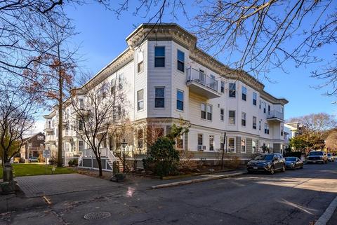 36 Stanton Rd #1, Brookline, MA 02445 photo 1
