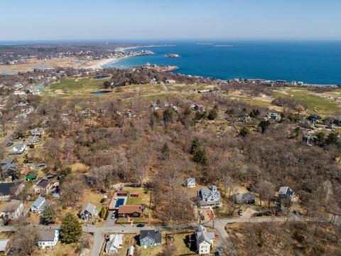 18 Calder St, Gloucester, MA 01930 photo 4