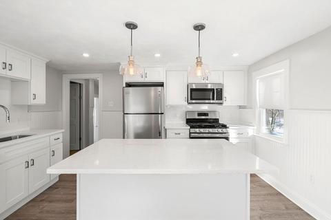 134 High St, Danvers, MA 01923 photo 6