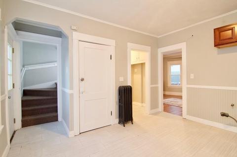 14 Itendale St, Springfield, MA 01108 photo 9