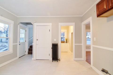 14 Itendale St, Springfield, MA 01108 photo 11