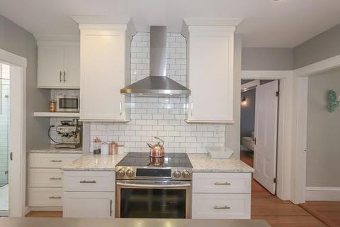 2 Maple Ave, Salem, MA 01970 photo 10