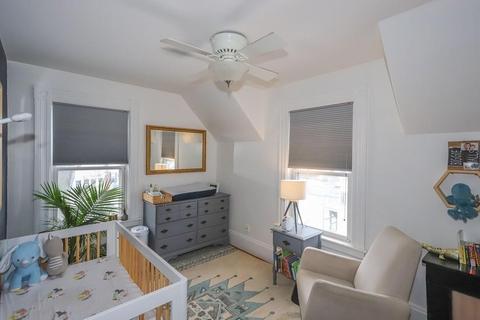 2 Maple Ave, Salem, MA 01970 photo 18