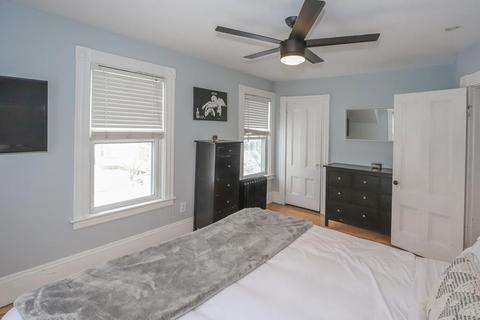 2 Maple Ave, Salem, MA 01970 photo 17