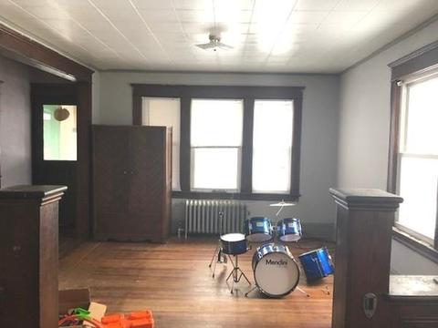 6 Captain Mac St, Chicopee, MA 01013 photo 18