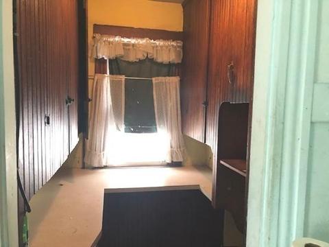 6 Captain Mac St, Chicopee, MA 01013 photo 12