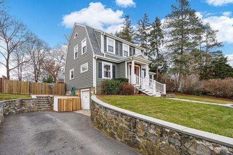 97 Lowell St, Reading, MA 01867 photo 4