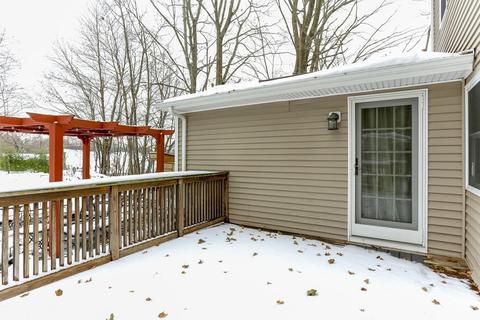 31 Haskell St, Fall River, MA 02720 photo 4