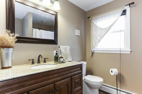 31 Haskell St, Fall River, MA 02720 photo 22