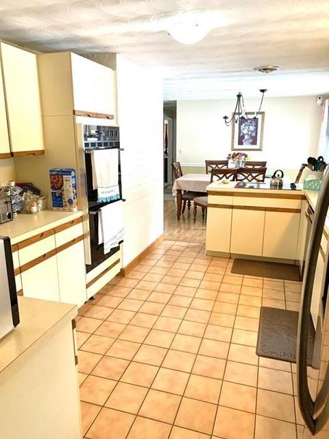 15 Scott Dr, Framingham, MA 01701 photo 6