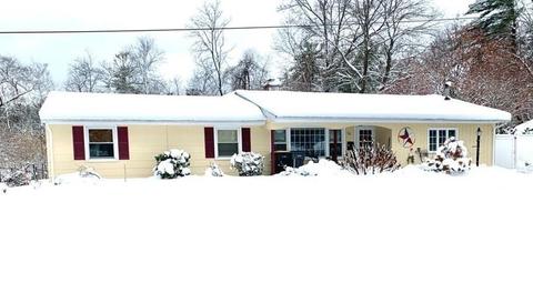 15 Scott Dr, Framingham, MA 01701 photo 1