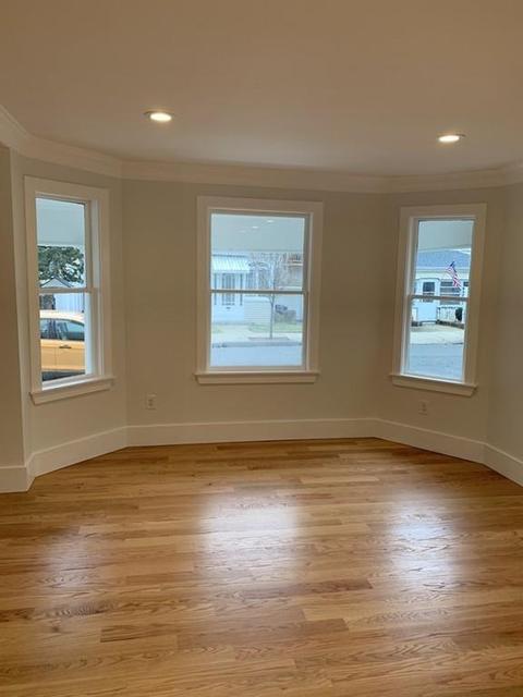 31 Thurman Park, Everett, MA 02149 photo 4