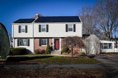 2 Stagg Dr, Natick, MA 01760 photo 1