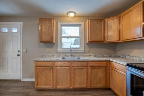 33 Nathaniel St, Springfield, MA 01109 photo 6