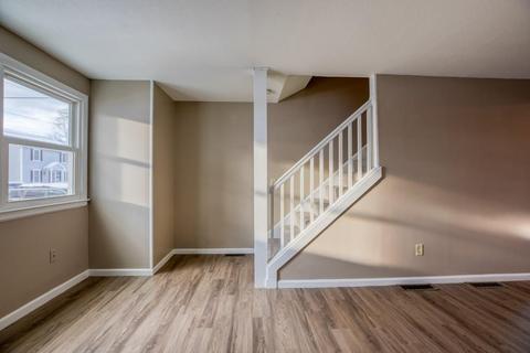 33 Nathaniel St, Springfield, MA 01109 photo 13