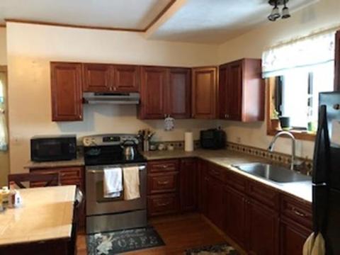 377 Saint James Ave, Springfield, MA 01109 photo 4