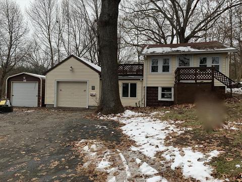 11 Laurel St, Hingham, MA 02043 photo 1