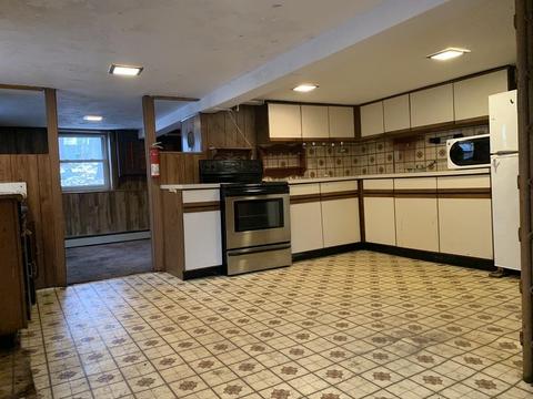 11 Laurel St, Hingham, MA 02043 photo 5