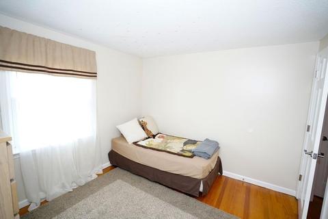 39 Tamarack Dr, Springfield, MA 01129 photo 15