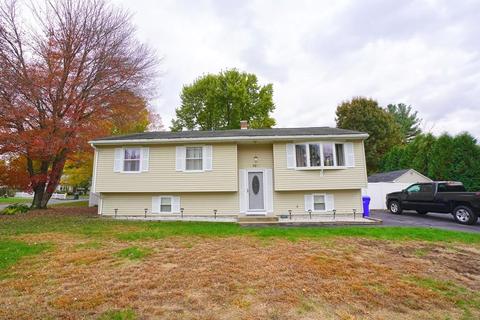 39 Tamarack Dr, Springfield, MA 01129 photo 1