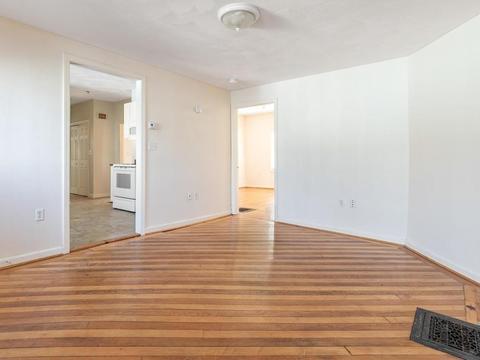 6 Cherry St, Danvers, MA 01923 photo 8