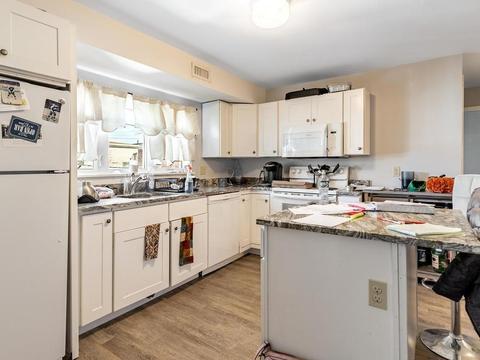 6 Cherry St, Danvers, MA 01923 photo 18