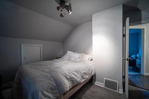 82 Jasper St, Springfield, MA 01109 photo 12