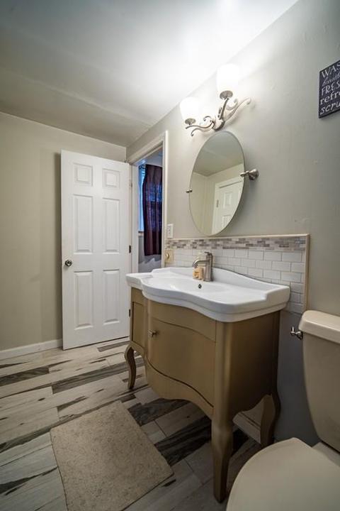 82 Jasper St, Springfield, MA 01109 photo 14