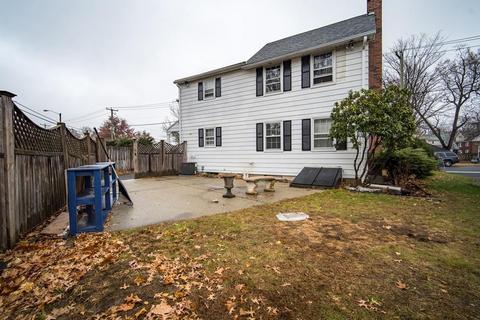 82 Jasper St, Springfield, MA 01109 photo 21
