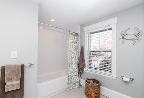 43 Lawrence St, Danvers, MA 01923 photo 13