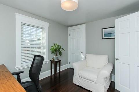 43 Lawrence St, Danvers, MA 01923 photo 17