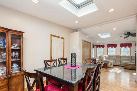 108 Devonshire Rd, Attleboro, MA 02703 photo 9