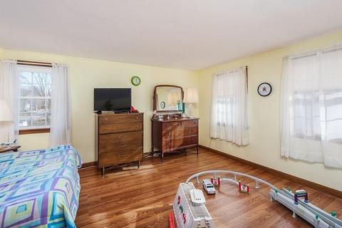 108 Devonshire Rd, Attleboro, MA 02703 photo 16