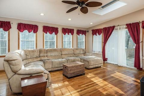 108 Devonshire Rd, Attleboro, MA 02703 photo 11