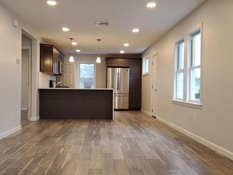 387 Johnson St, Fall River, MA 02723 photo 5