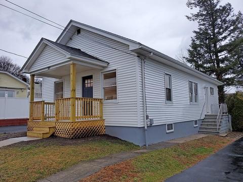 387 Johnson St, Fall River, MA 02723 photo 3
