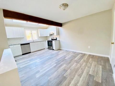 1 Robin Cir #4, Norton, MA 02766 photo 5