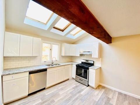 1 Robin Cir #4, Norton, MA 02766 photo 6