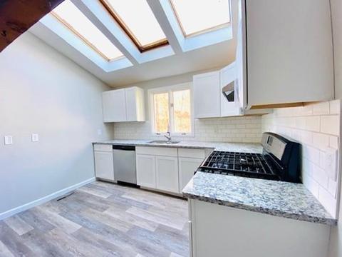 1 Robin Cir #4, Norton, MA 02766 photo 3