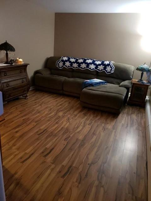 35 Lakeside Ave, Webster, MA 01570 photo 2