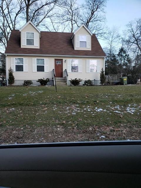 35 Lakeside Ave, Webster, MA 01570 photo 1