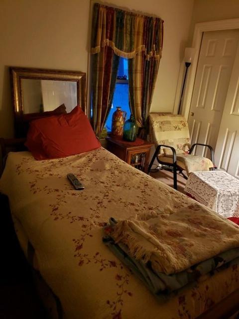 35 Lakeside Ave, Webster, MA 01570 photo 3
