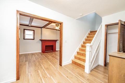45 Meredith St, Springfield, MA 01108 photo 8