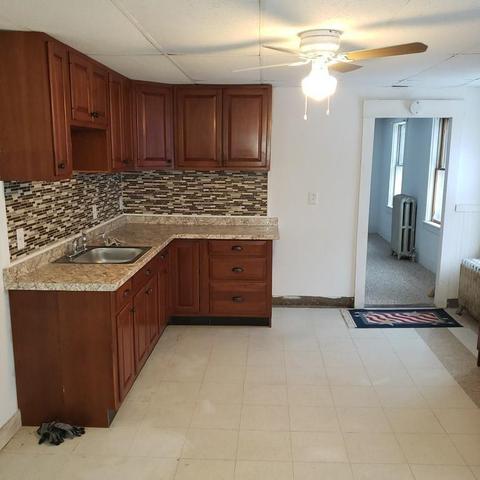 8 Maple St, Webster, MA 01570 photo 4