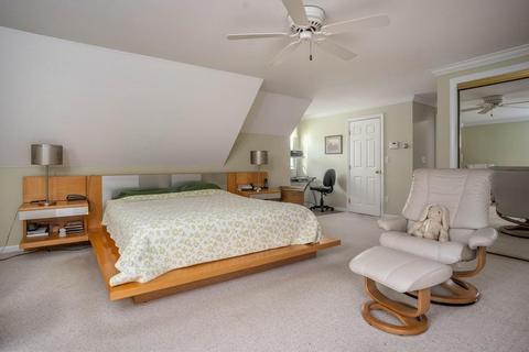 54 Yardarm Dr, Mashpee, MA 02649 photo 13